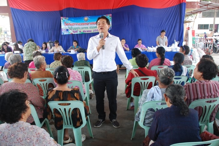 โครงการเทศบาลเคลื่อนที่ ประจำปีงบประมาณ 2558 ครั้งที่ 6 วันที่ 6 มีนาคม 2558