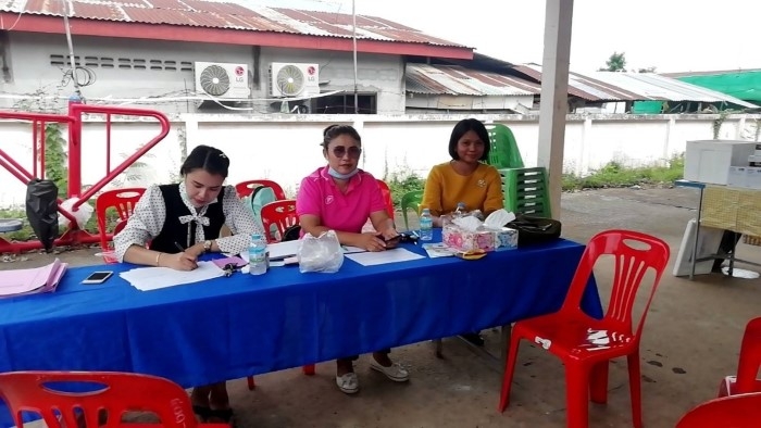 กองสาธารณสุขฯเทศบาลตำบลวังชัย ร่วมกับปศุสัตว์จังหวัดขอนแก่น ปศุสัตว์อำเภอน้ำพอง ออกดำเนินการควบคุมโรคพิษสุนัขบ้าและทำหมันสุนัขแมว ณ ศาลากลางบ้านหนองนกเขียน
