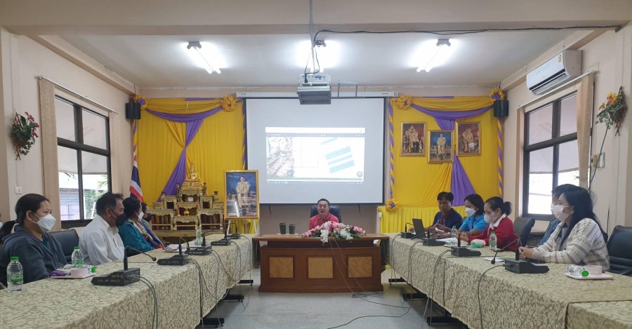 นายกิตติ  คำแก่นคูณ นายกเทศมนตรีตำบลวังชัย ประชุมการจัดระเบียบพ่อค้าแม่ค้าตลาดสดเทศบาลตำบลวังชัย เพื่อแก้ไขปัญหาการจราจรและให้เกิดความเป็นระเบียบเรียบร้อย สะอาดสำหรับผู้มาจับจ่ายในตลาดสด ณ ห้องประชุมเทศบาลตำบลวังชัย วันที่ 27 มกราคม 2566