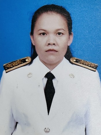 นางธิราวัลย์ ดวงคำรัตน์