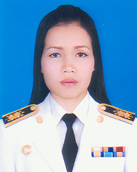 นางสาววิภาพร มีมั่งคั่ง