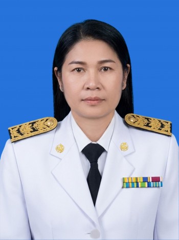 นางรุ่งอรุณ  สีละพันธ์